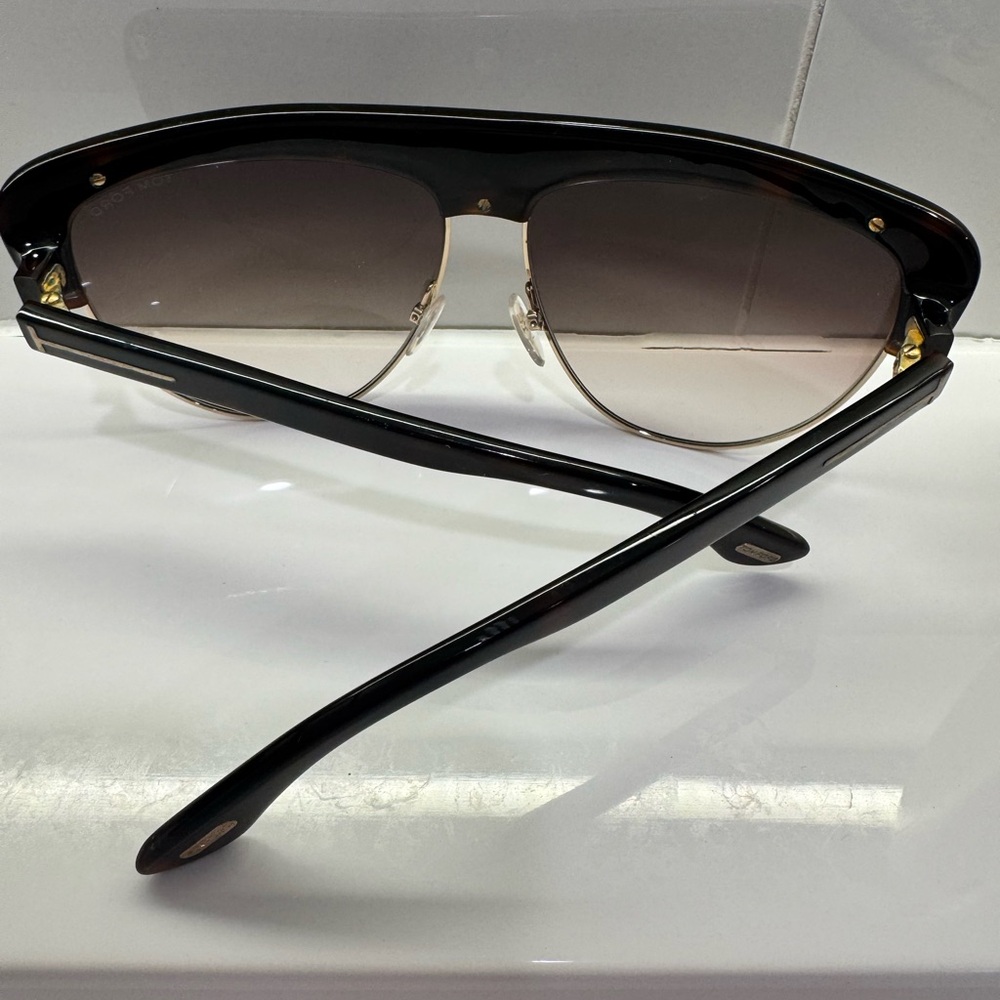 Tom Ford FT0318 52G Liane Flat Top Sunglasses – Havana Brown ✨ - Picture 3 of 12